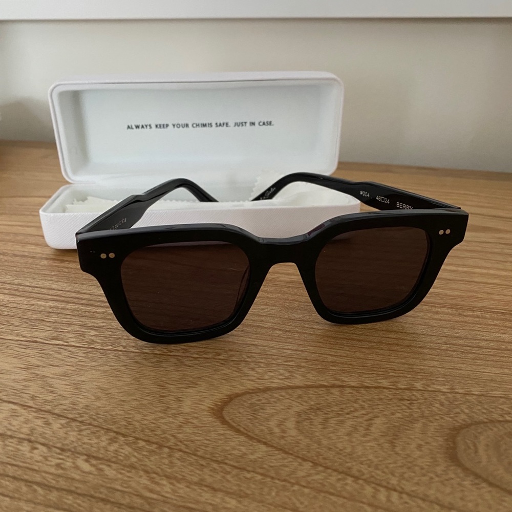 Chimi Sunglasses Berry #004 Black